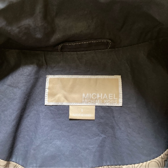 Spring / Fall Coat - Picture 5 of 6